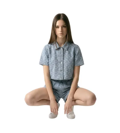 Γυναικείο Τζιν Σετ με Σορτς & Crop Πουκάμισο με Σταρς